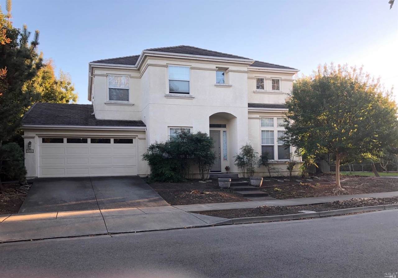 531 Hawk Drive - Photo 1