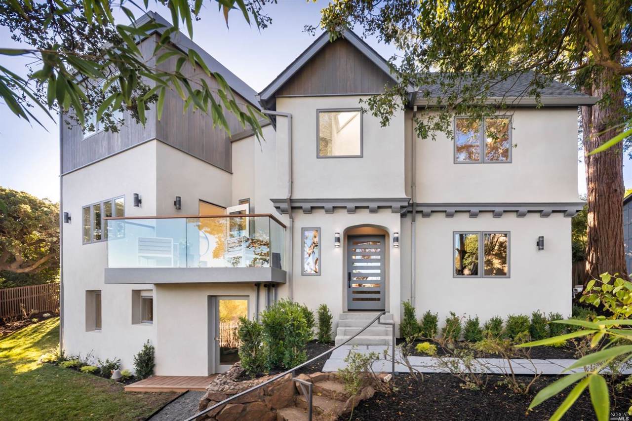 94 San Carlos Avenue - Photo 1