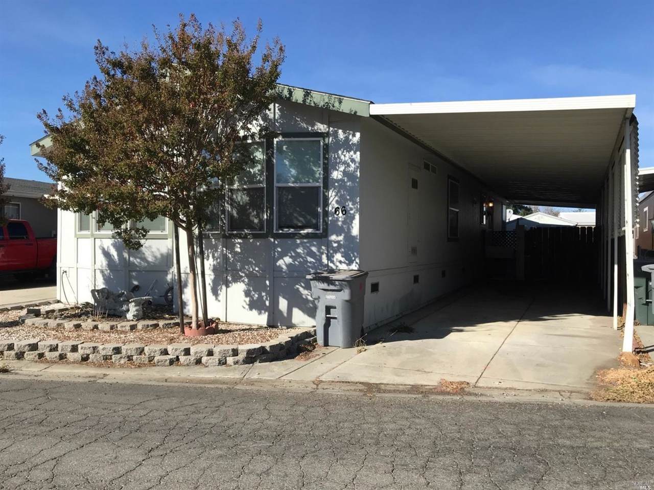 66 Del Luz Drive - Photo 1