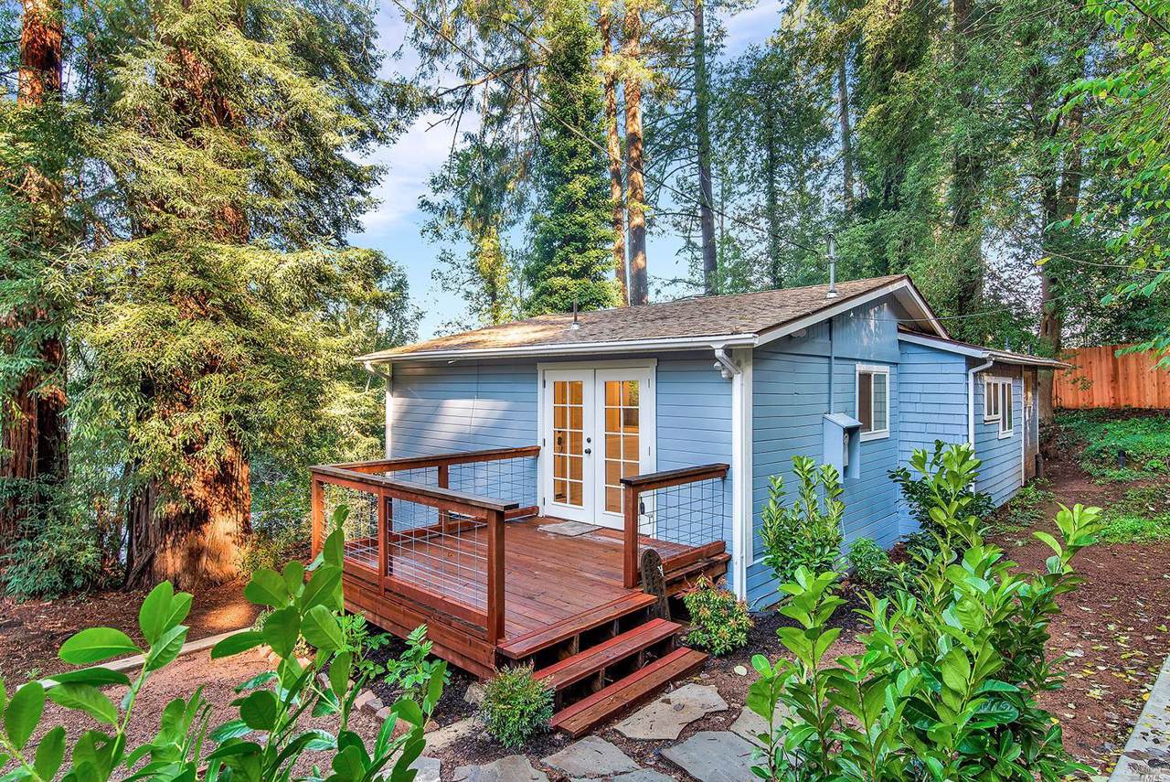 25 Morgan Avenue - Photo 1