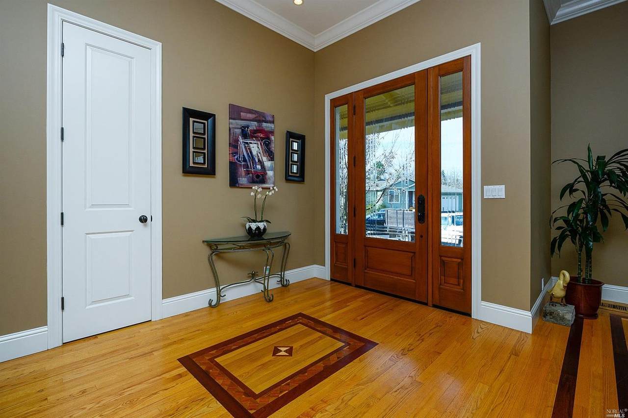 1714 Emerald Drive - Photo 1 1714 Emerald Drive - Photo 1