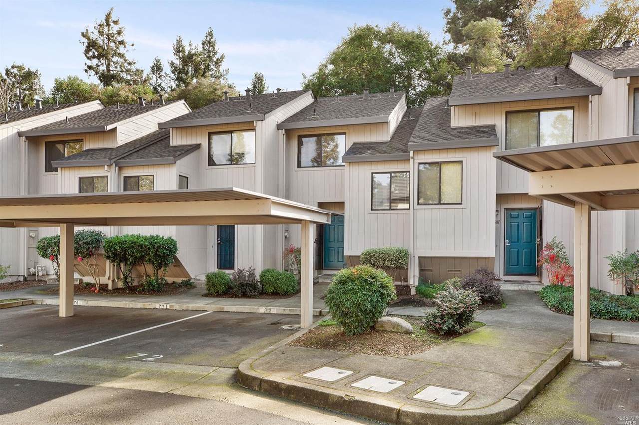 1883 Windmill Circle - Photo 1