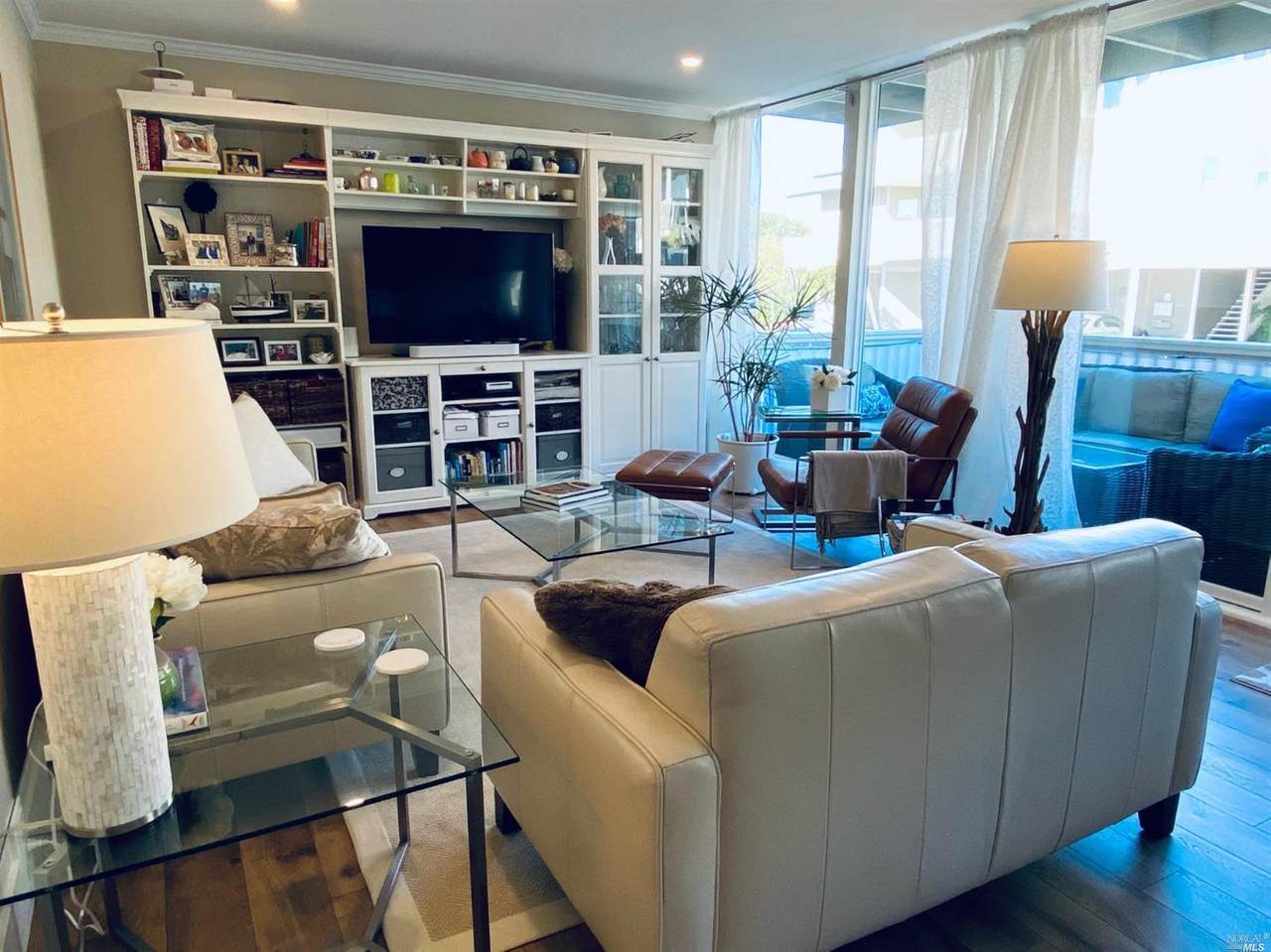 6 Janet Way - Photo 1