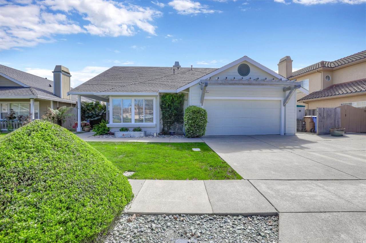 51 Luke Drive - Photo 1
