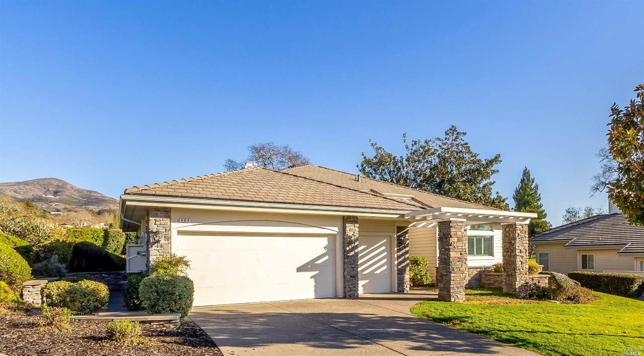 994 Augusta Circle - Photo 1
