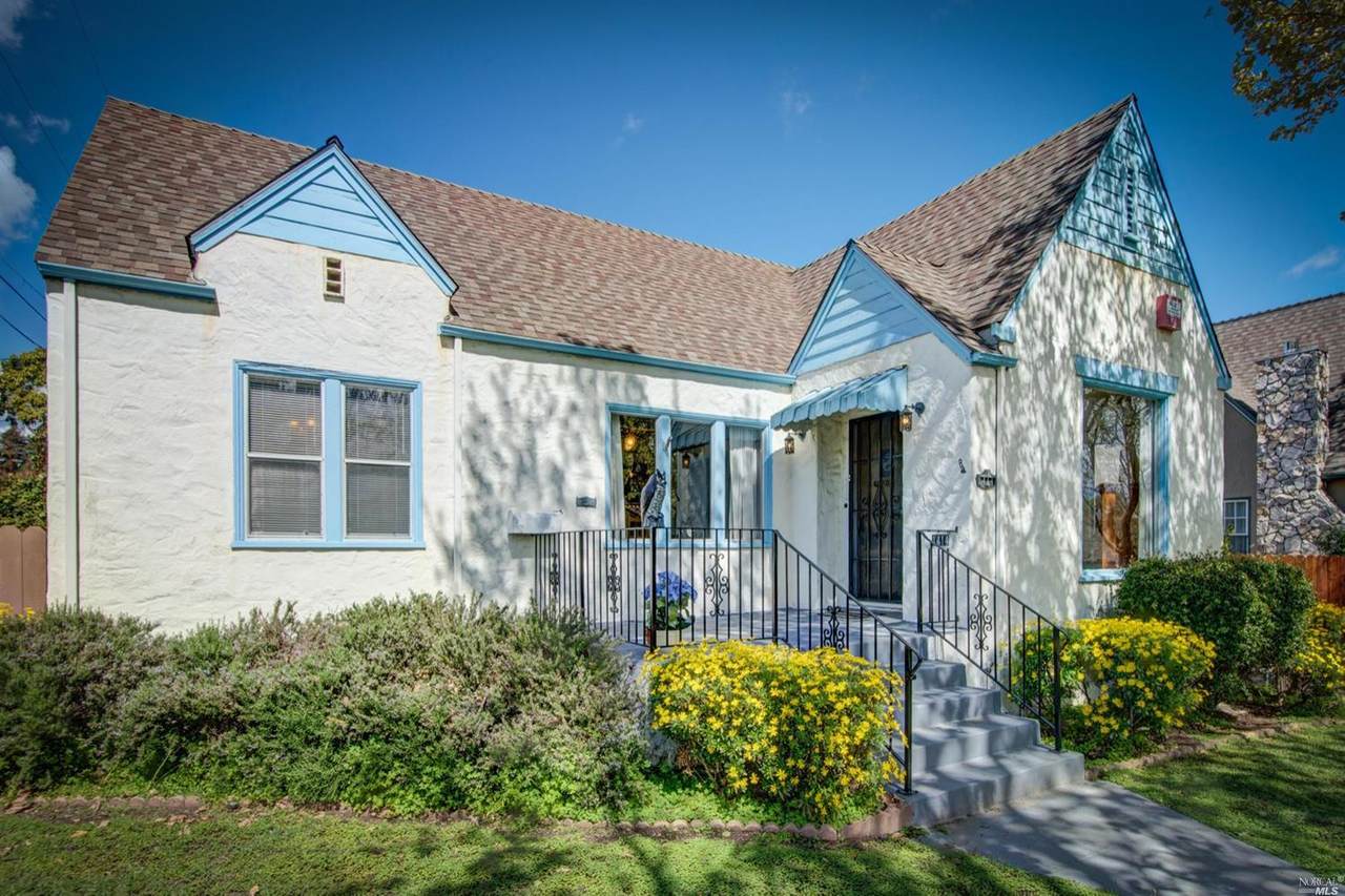 1414 Illinois Street - Photo 1
