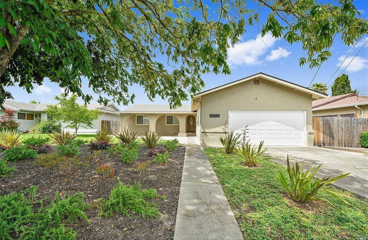 3955 Briarwood Street - Photo 1 3955 Briarwood Street - Photo 1