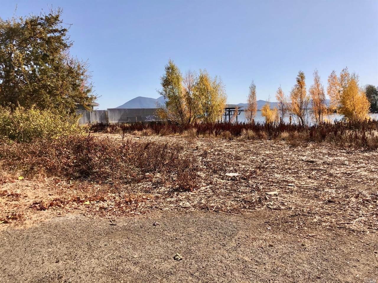 1944 Lakeshore Boulevard - Photo 1