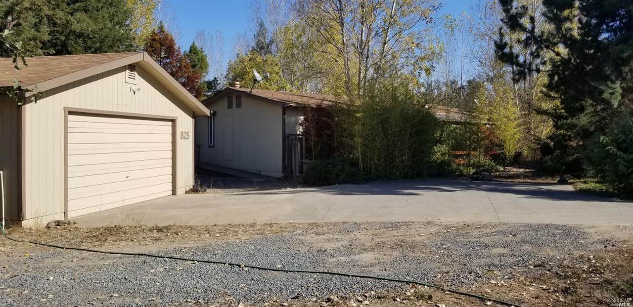 825 Wilfred Avenue - Photo 1