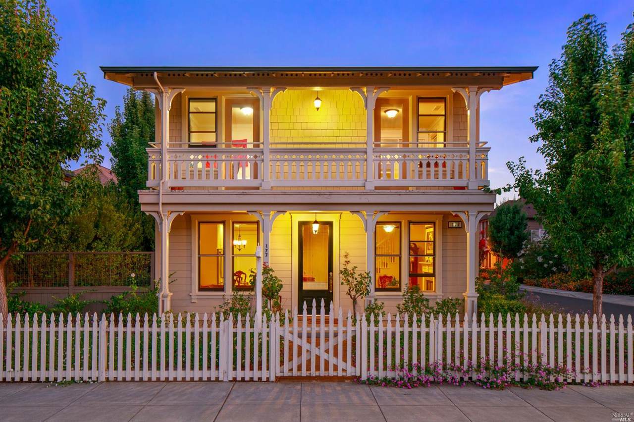 177 Macarthur Street - Photo 1