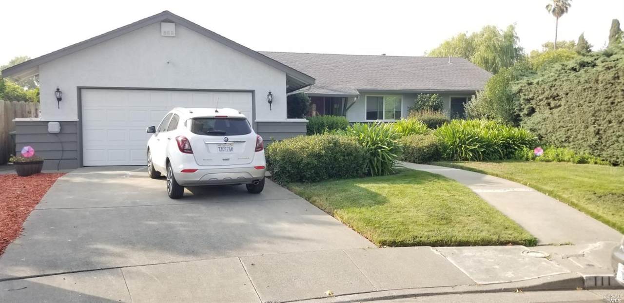 111 Roleen Court - Photo 1