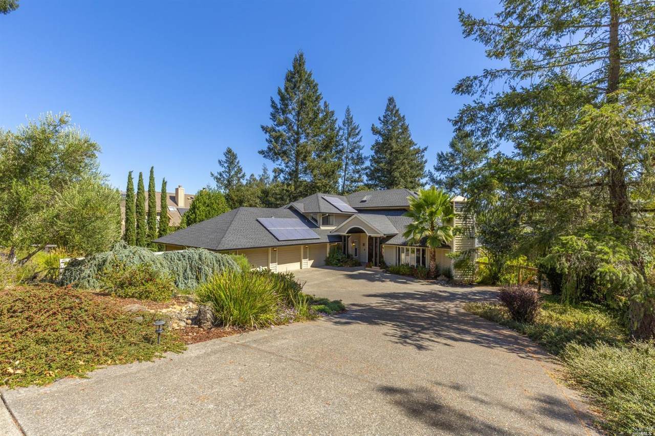 5754 Trailwood Drive - Photo 1