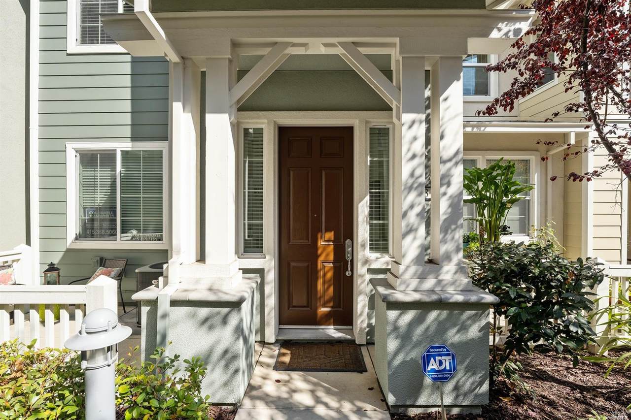 2103 Jetty Drive - Photo 1