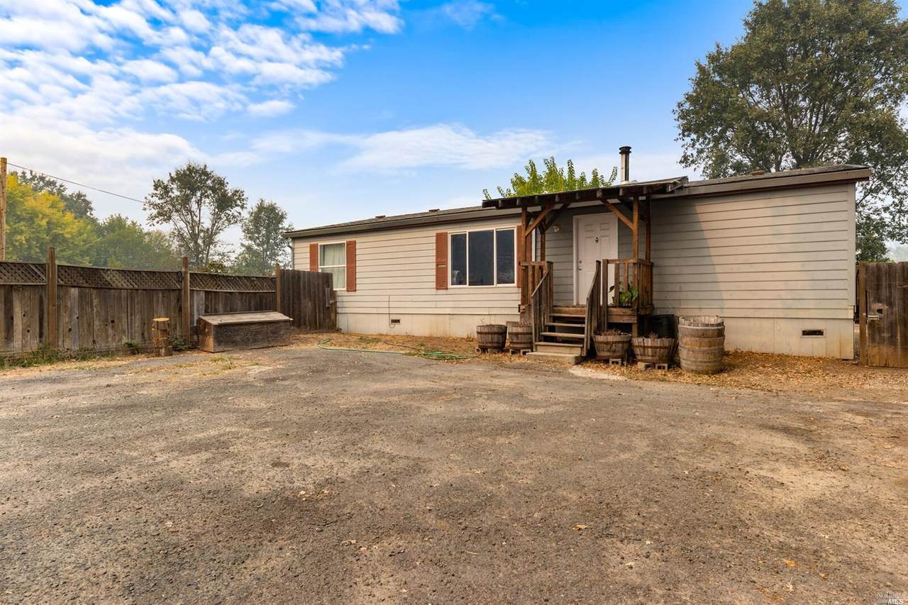 24100 East Lane - Photo 1