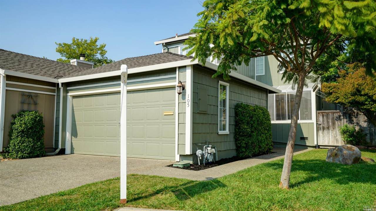 105 Plymouth Cove - Photo 1