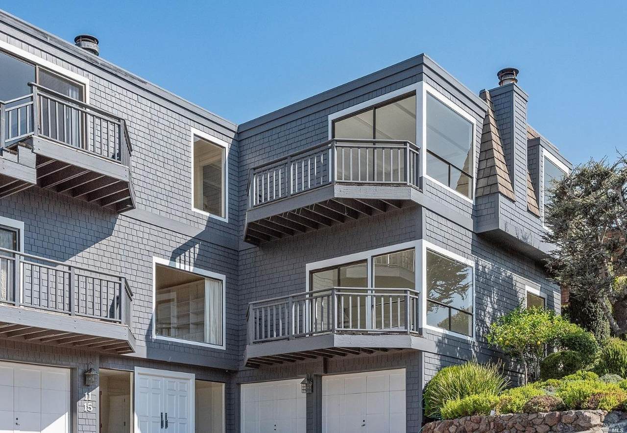 15 Linda Vista Avenue - Photo 1