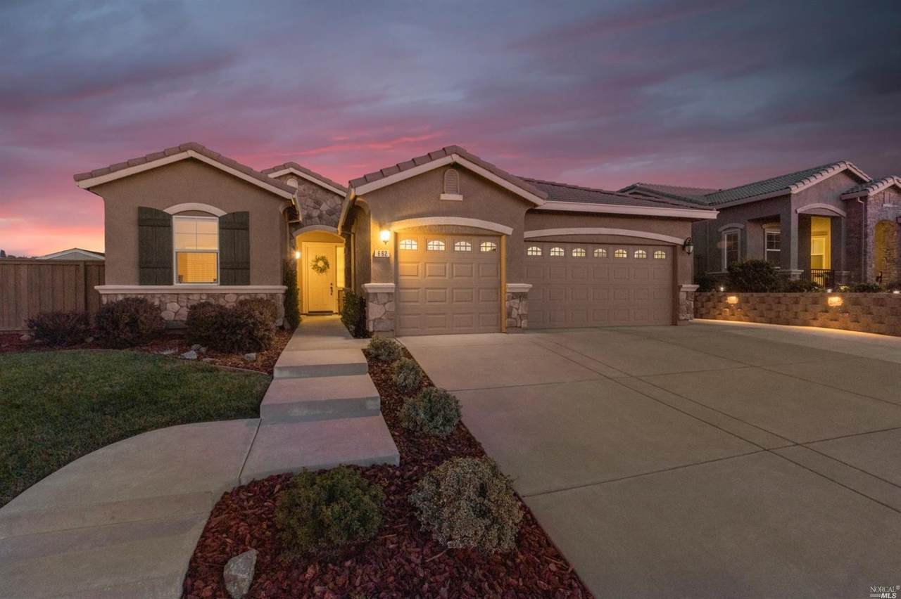 662 Lefevre Drive - Photo 1