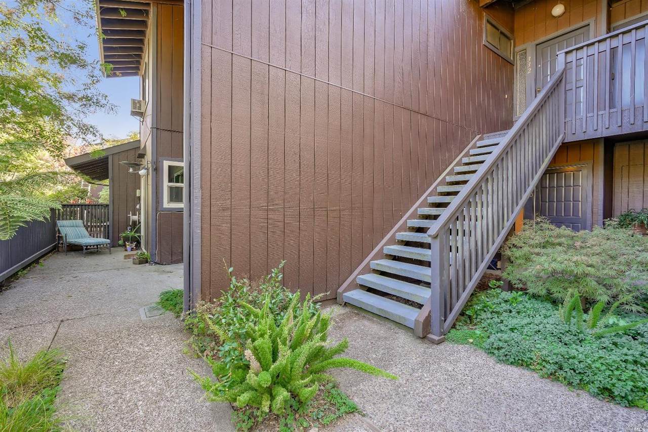 330 Los Alamos Road - Photo 1