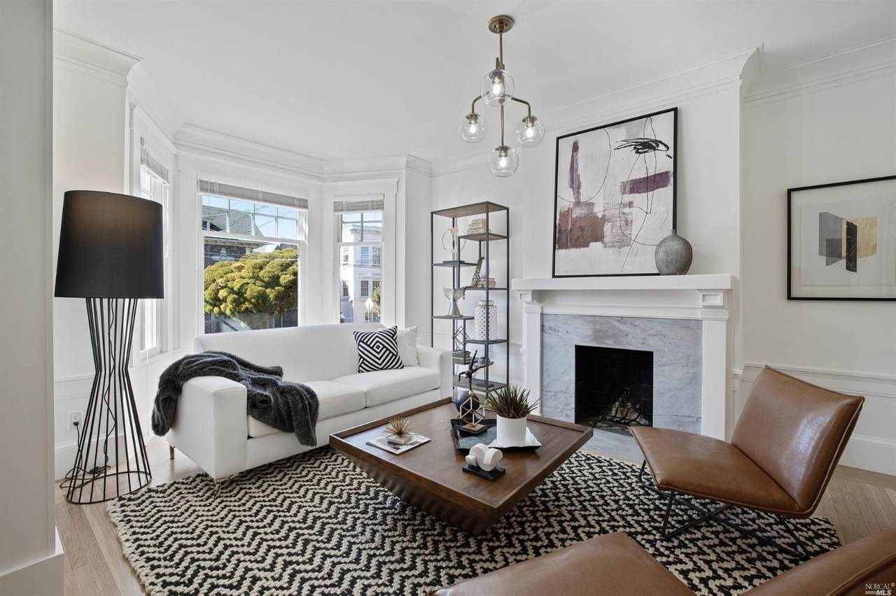 122 8th Avenue - Photo 1