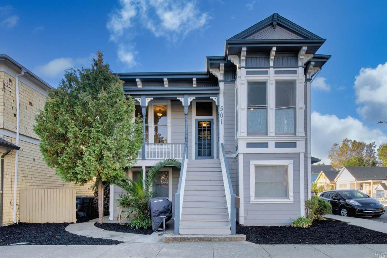 501 Morgan Street - Photo 1