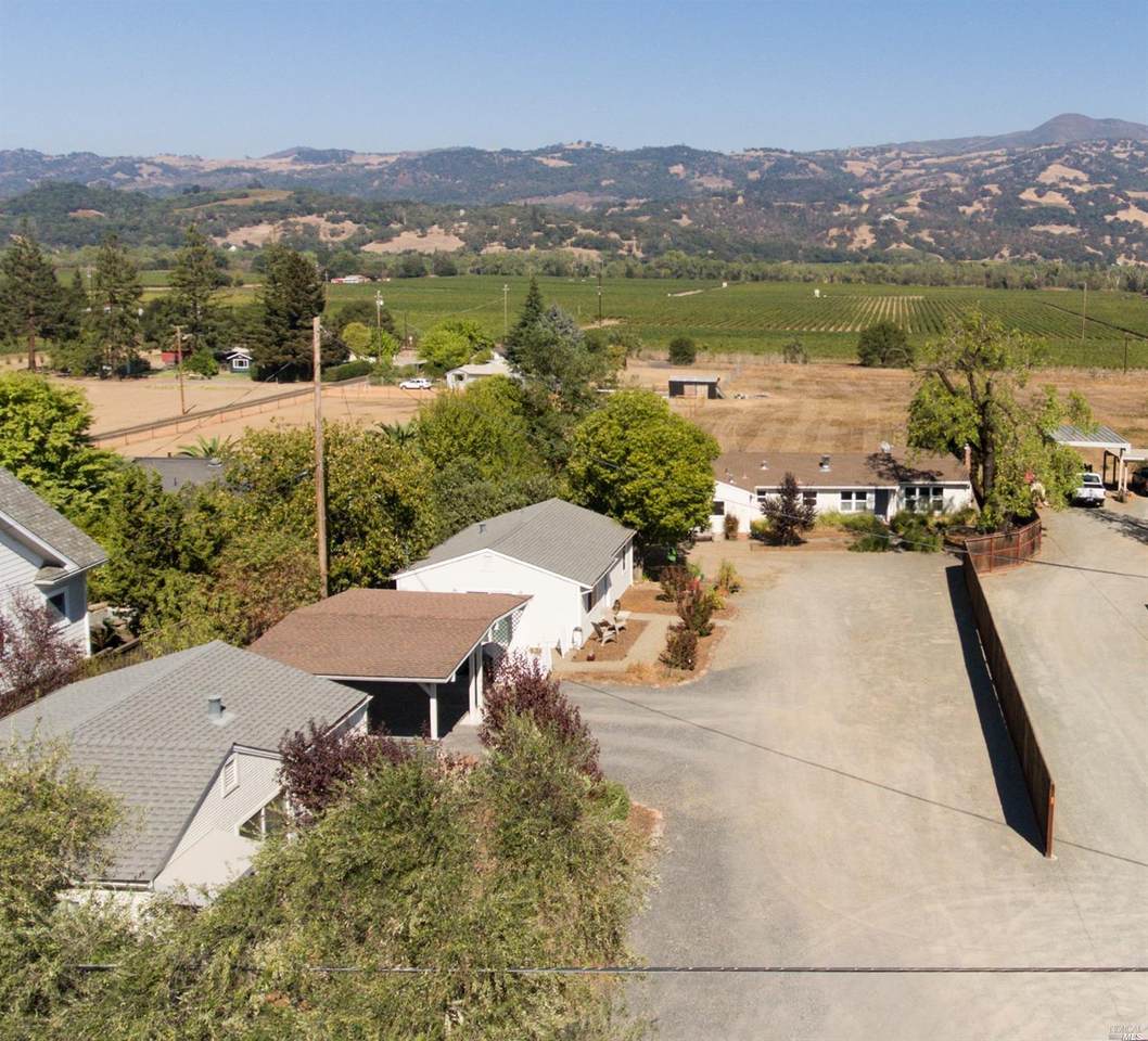 21370 Geyserville Avenue - Photo 1
