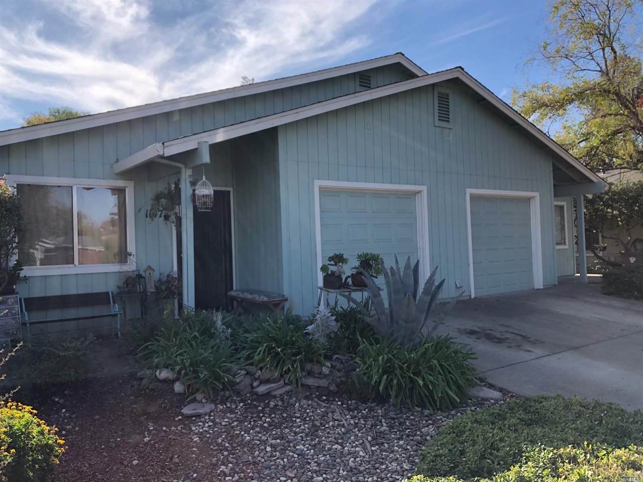 1147-1149 Sylvia Court - Photo 1