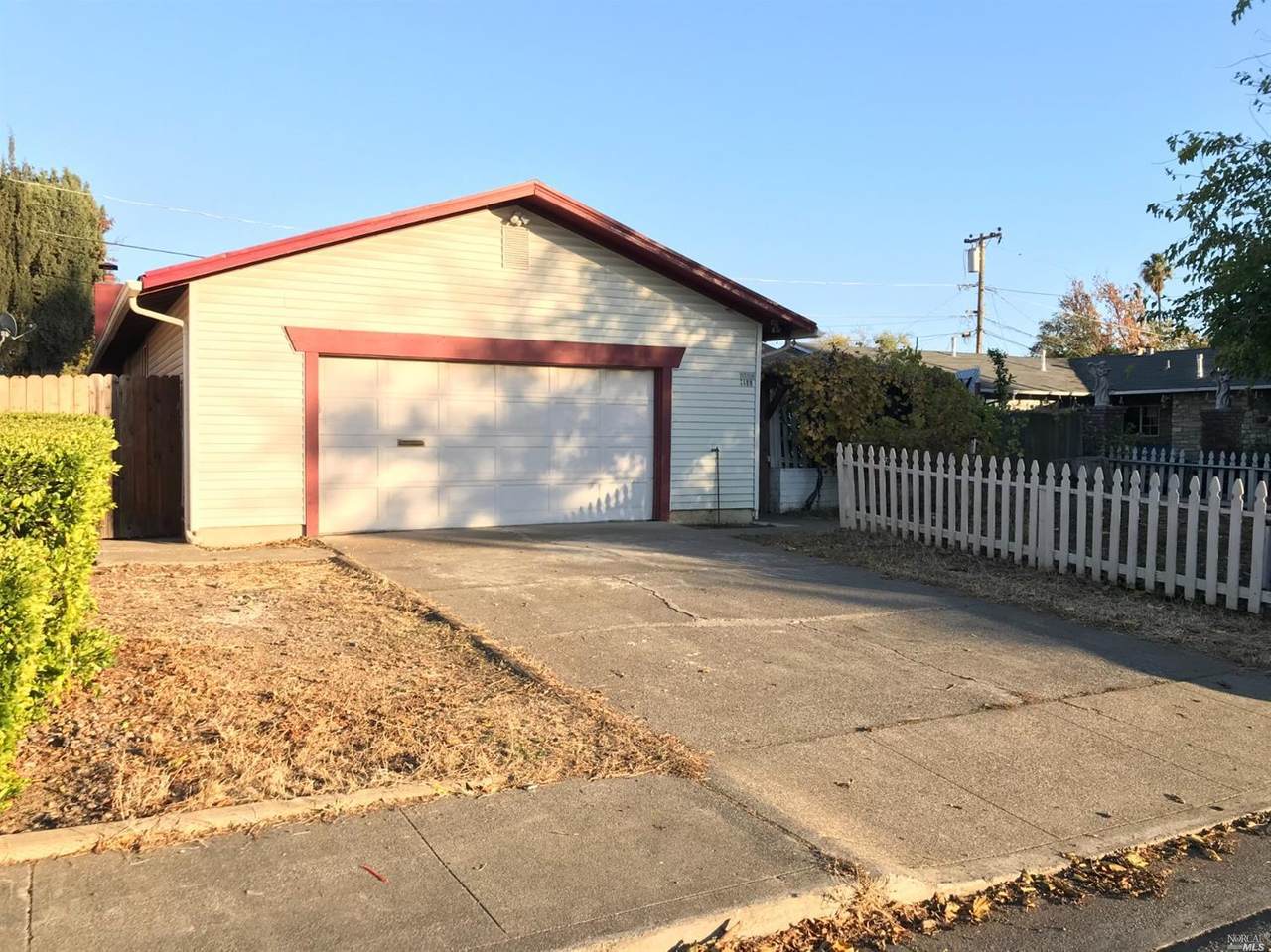 1106 5th Street - Photo 1