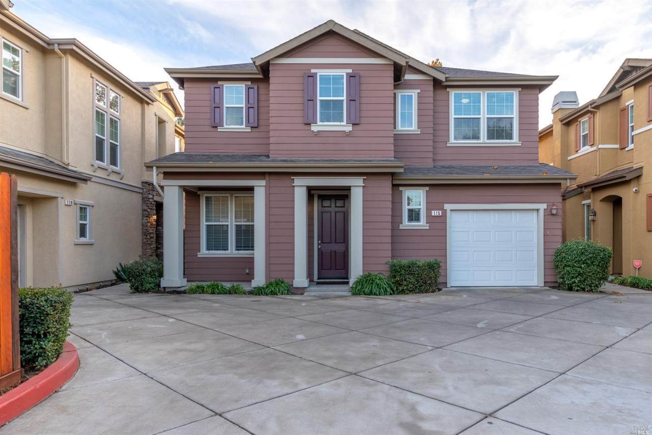 115 Sunshine Street - Photo 1