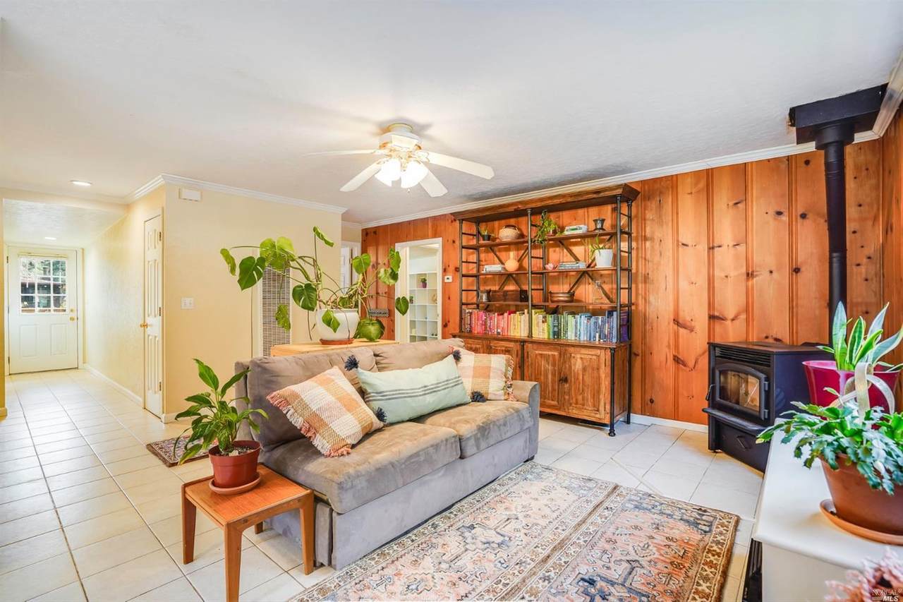 15452 Riverside Drive - Photo 1