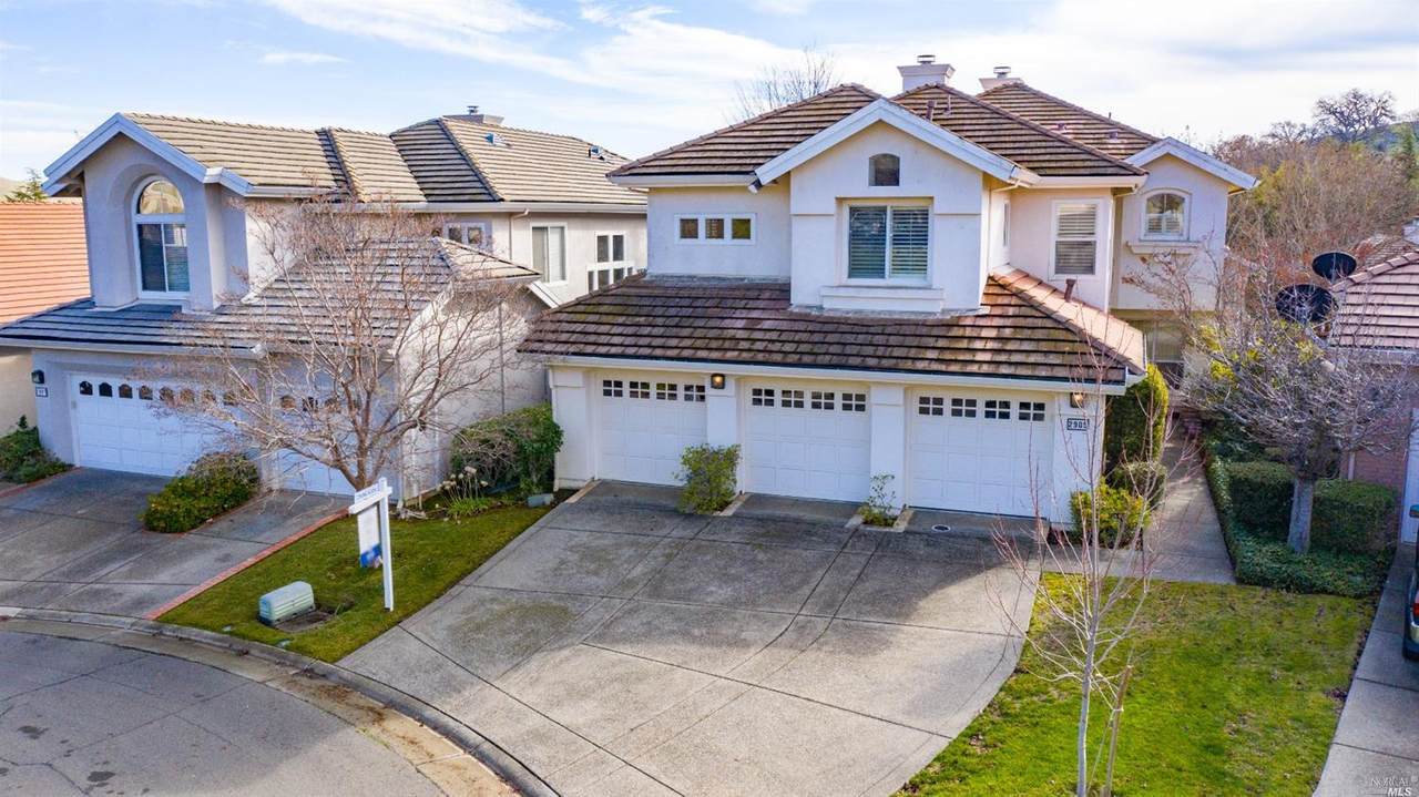 2905 Quail Hollow Drive - Photo 1