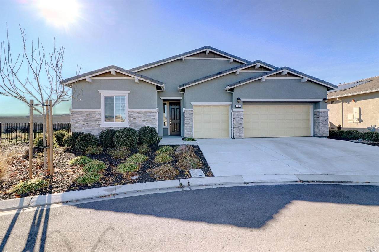 201 Shearwater Drive - Photo 1