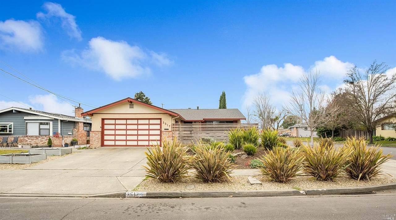3517 Idlewild Avenue - Photo 1