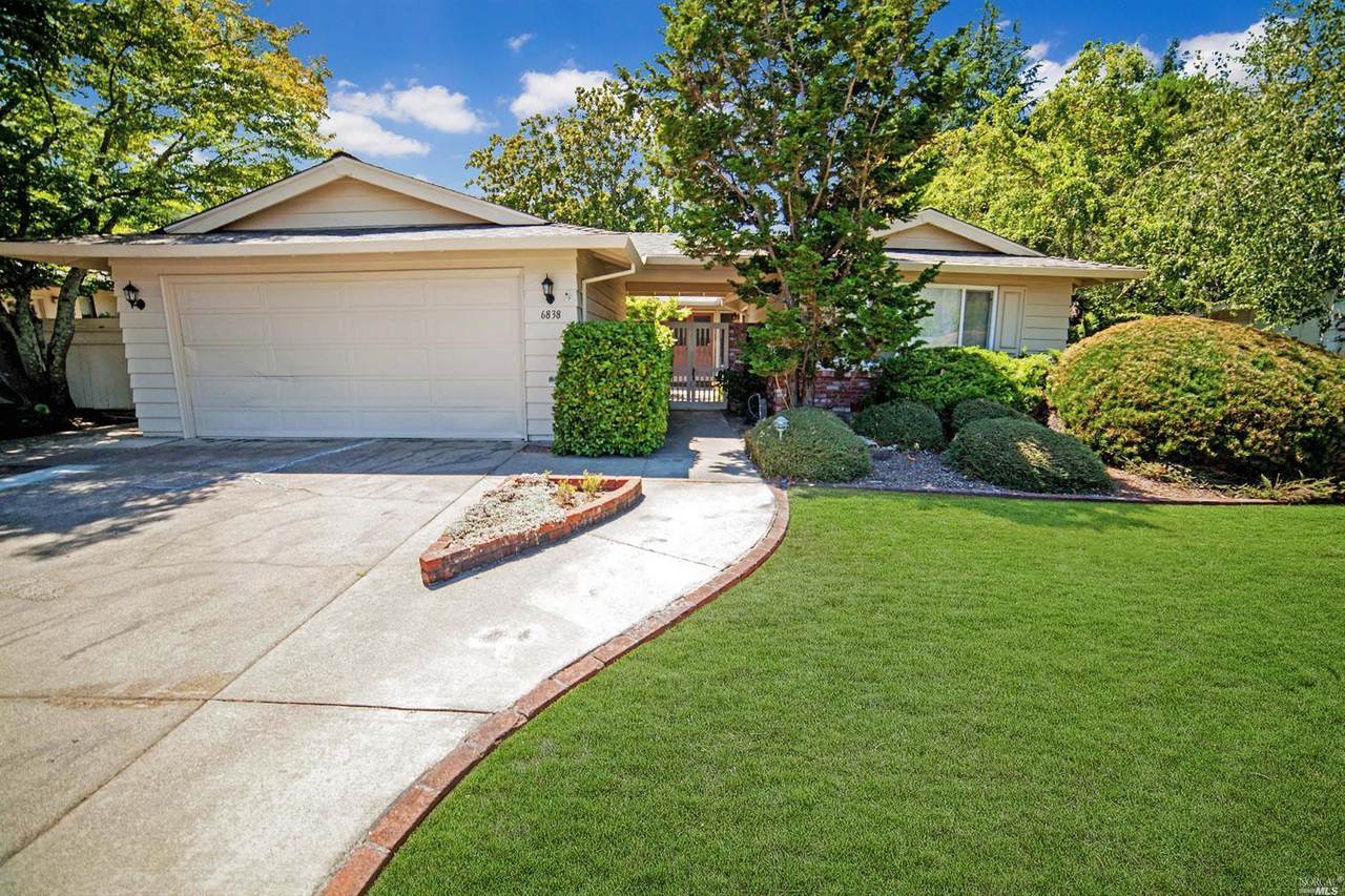6838 Oakmont Drive - Photo 1