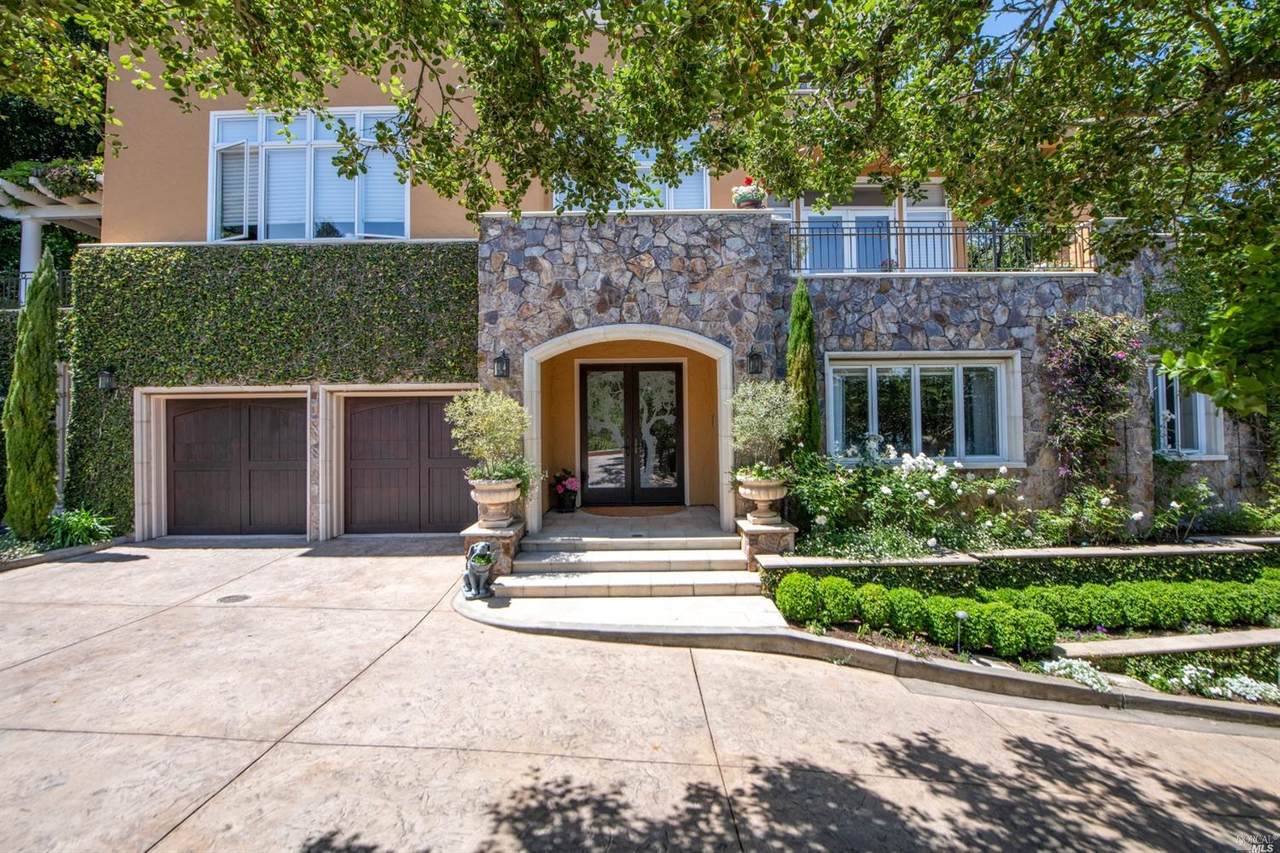 373 Sausalito Boulevard - Photo 1