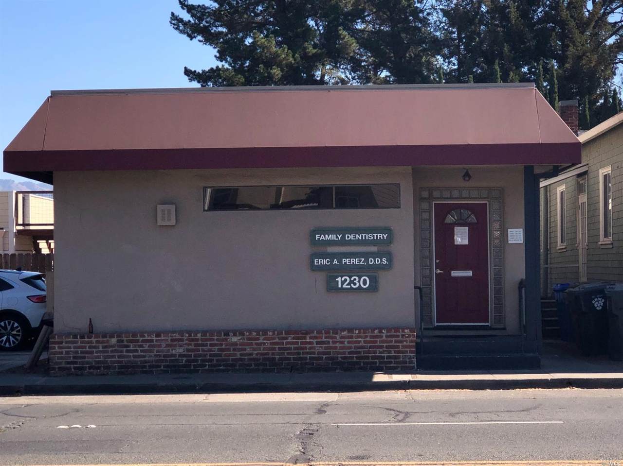 1230 Jefferson Street - Photo 1