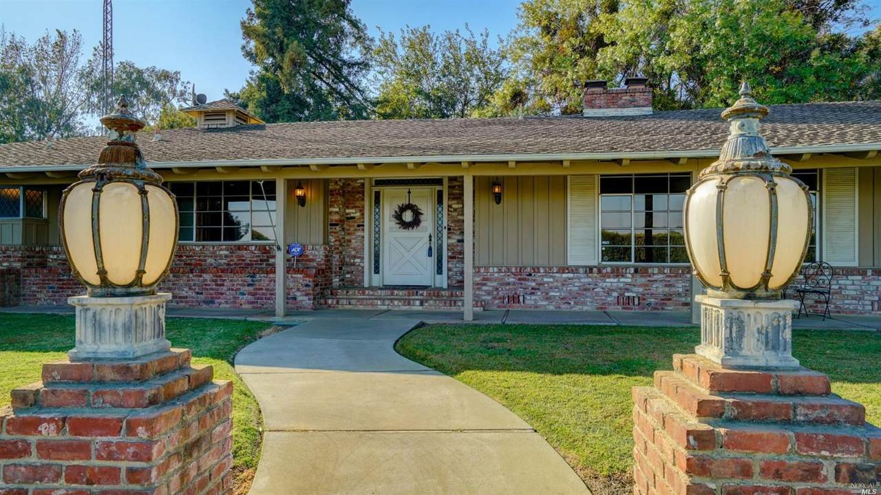 2385 Zumwalt Road - Photo 1