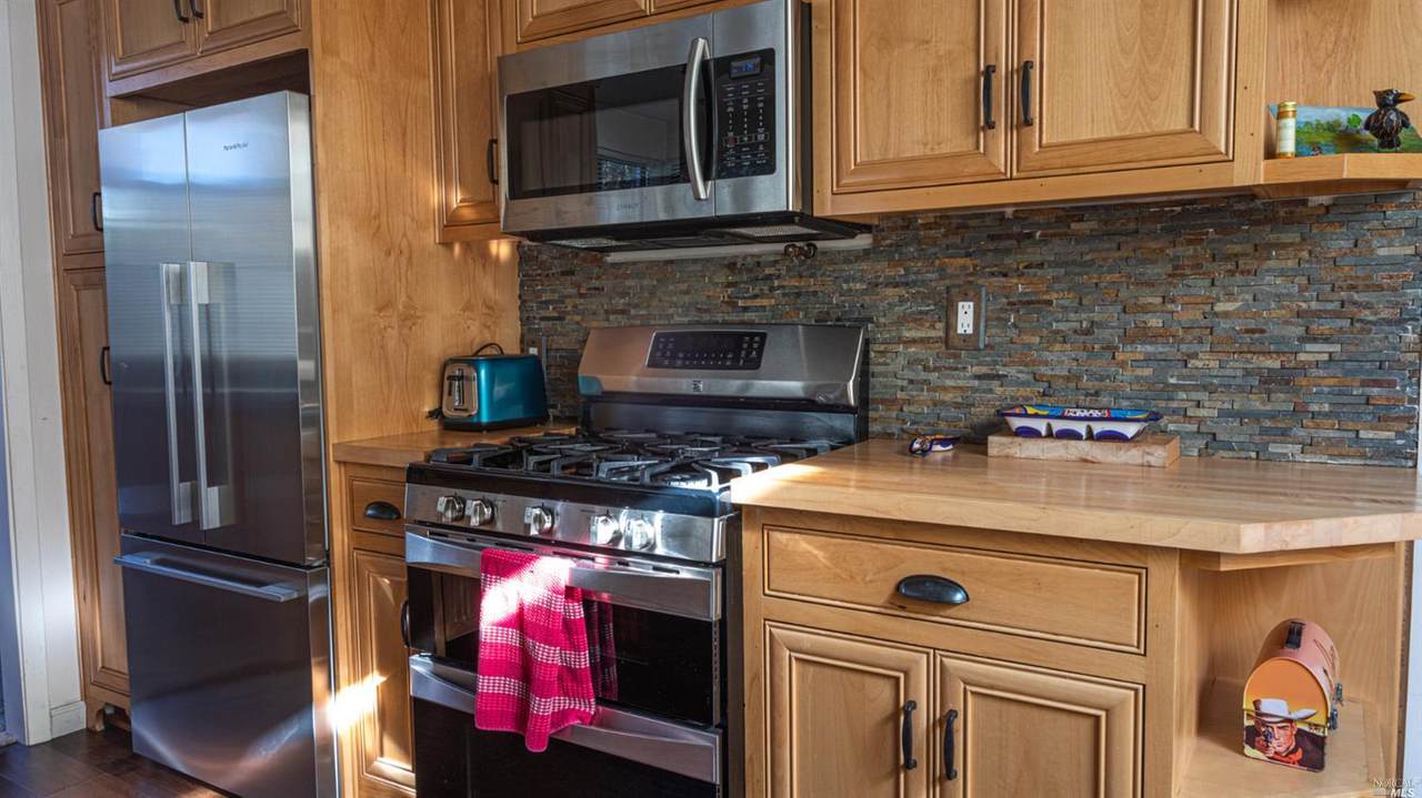 596 Rainbow Drive - Photo 1