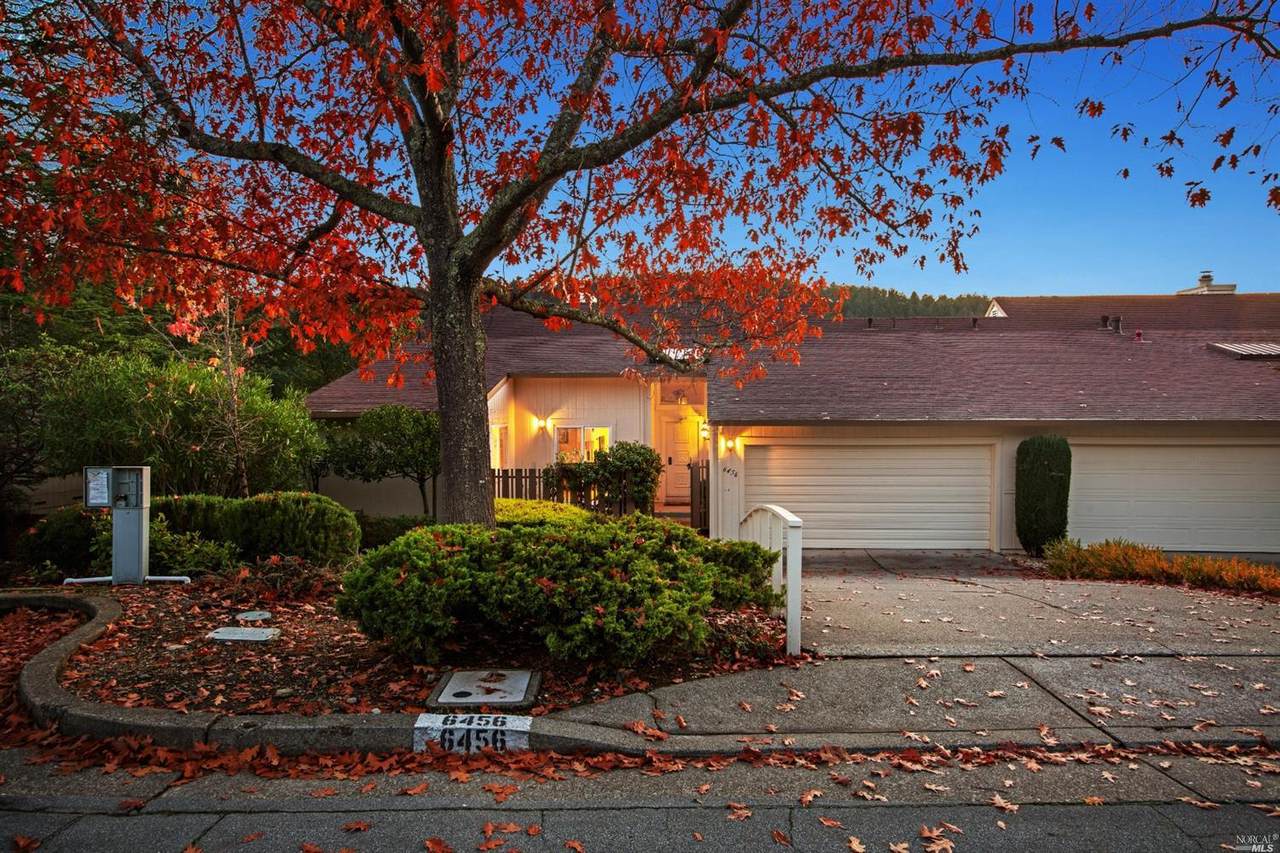 6456 Mesa Oaks Court - Photo 1
