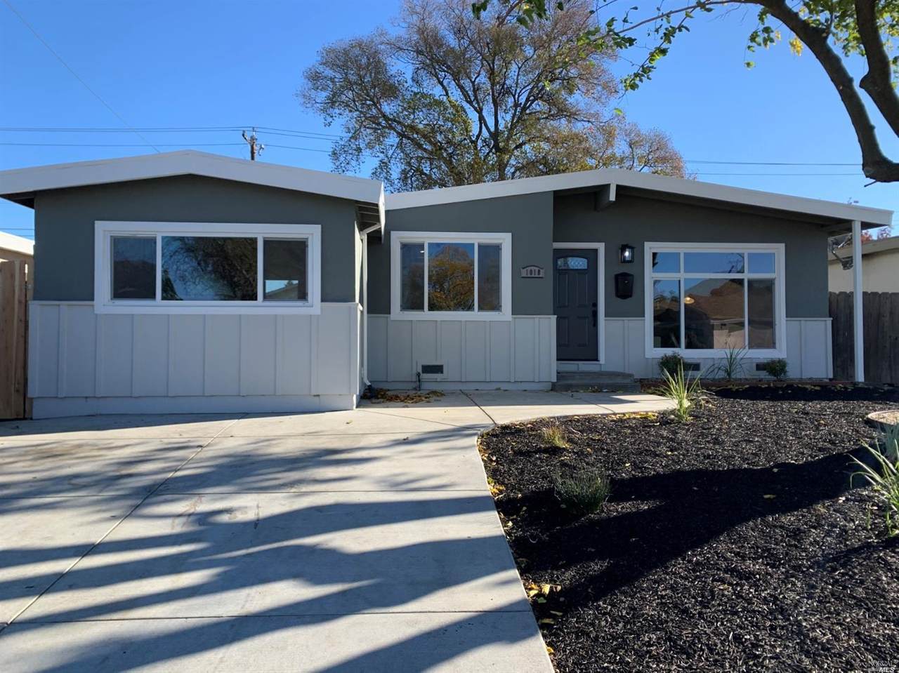1018 Mckinley Street - Photo 1