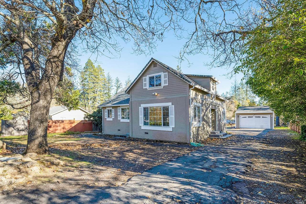 226 Mariposa Drive - Photo 1