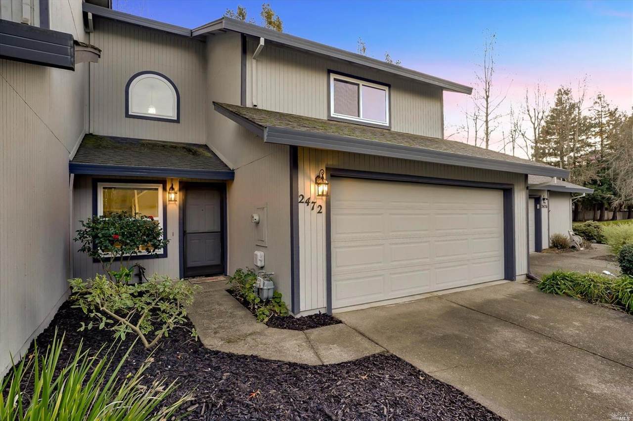 2472 Burnt Oak Drive - Photo 1