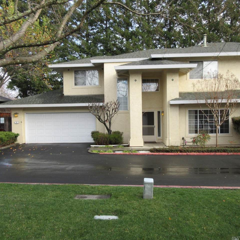 935 Spain Street - Photo 1