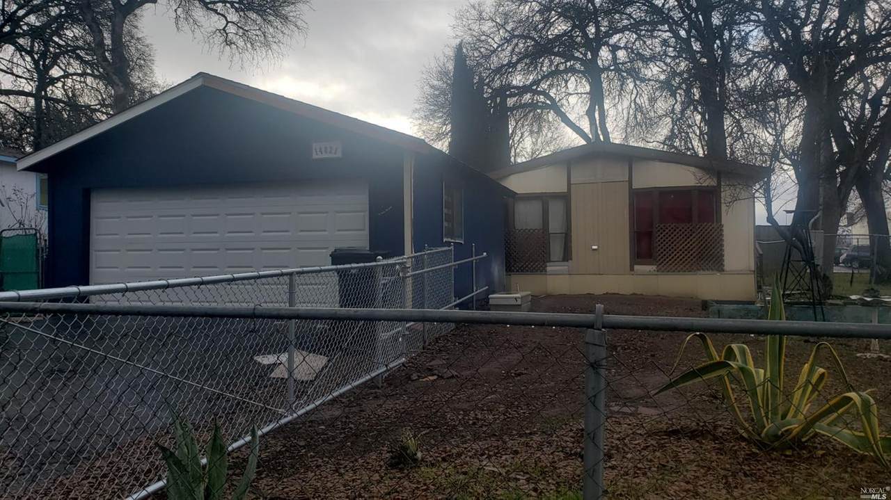 14821 Palmer Avenue - Photo 1
