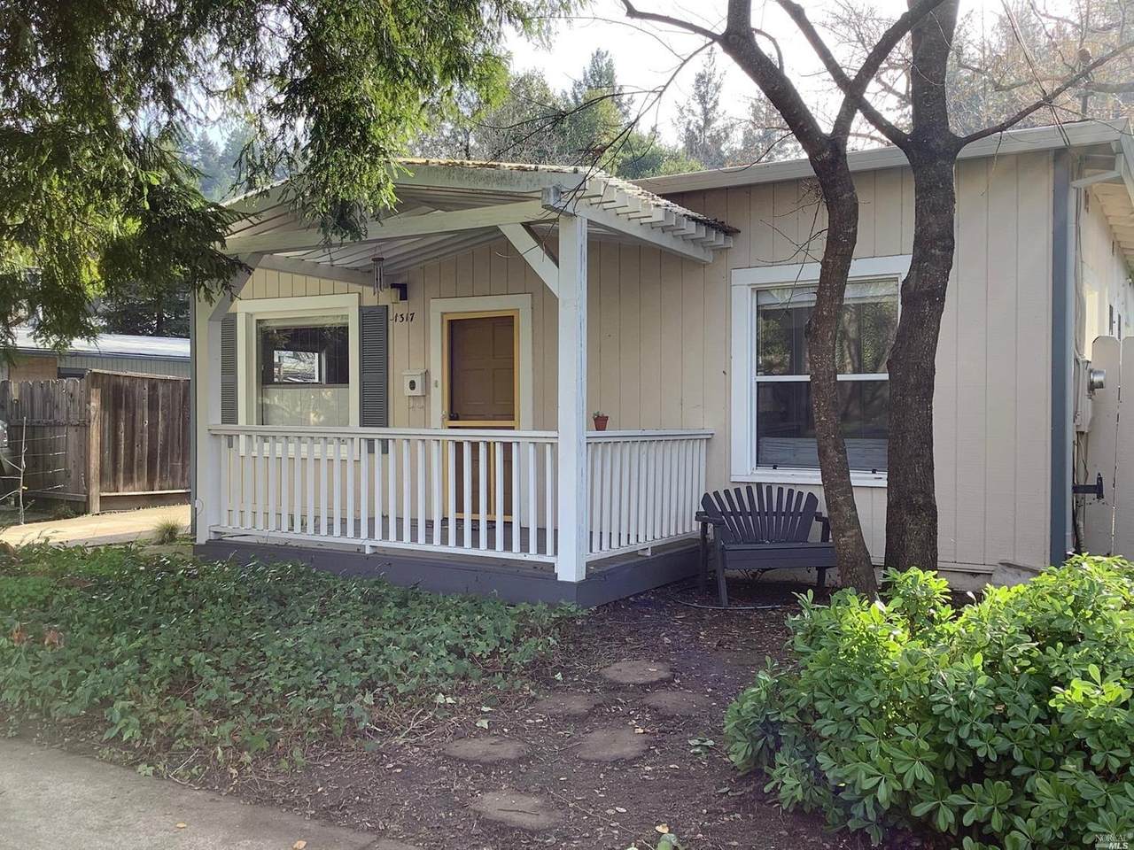1317 Myrtle Street - Photo 1
