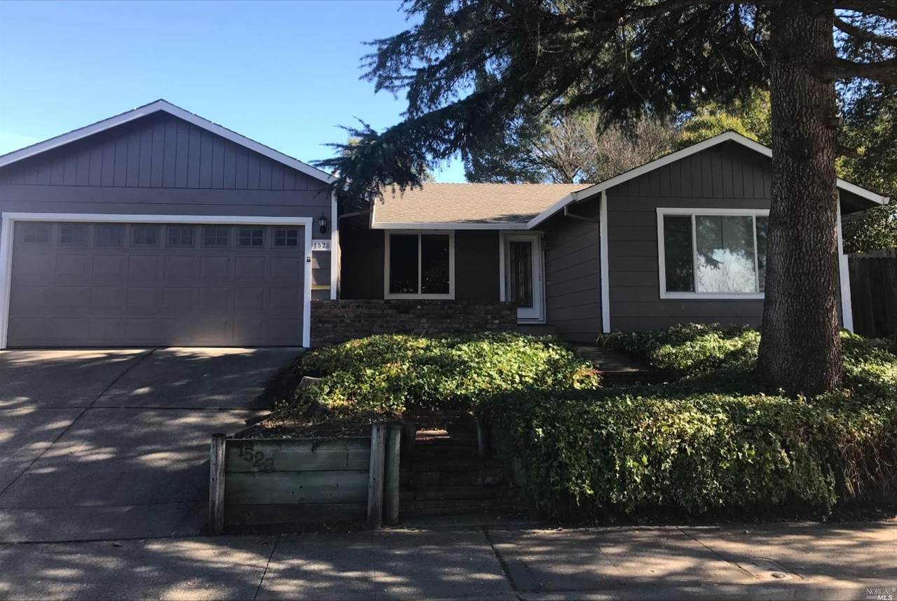 1528 Marlow Road - Photo 1