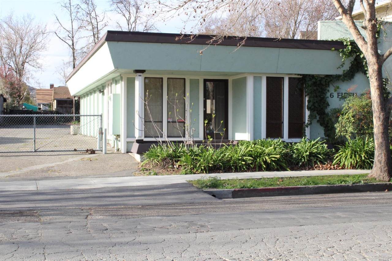 6 5th Street - Photo 1