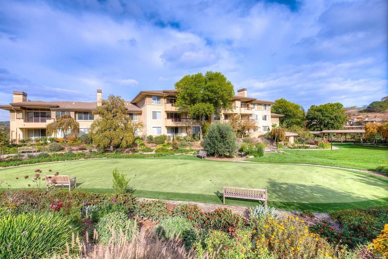 400 Deer Valley Road - Photo 1
