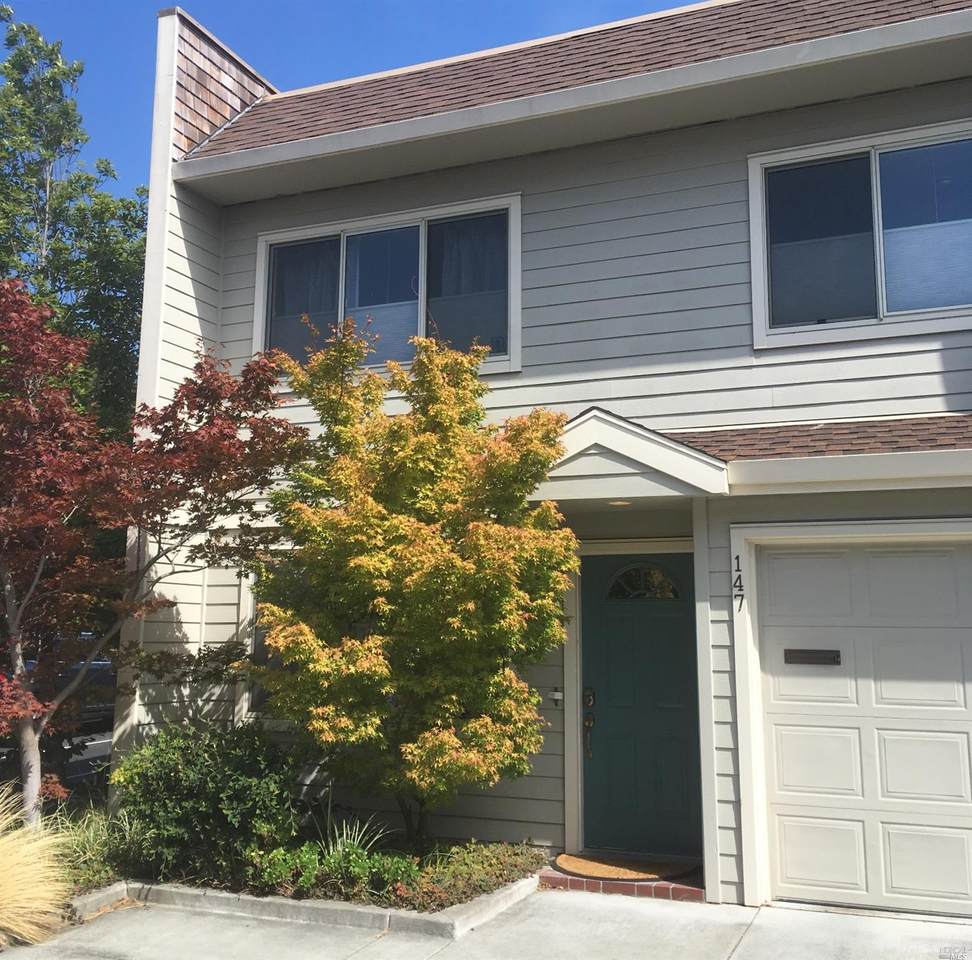 147 Mariner Green Court - Photo 1