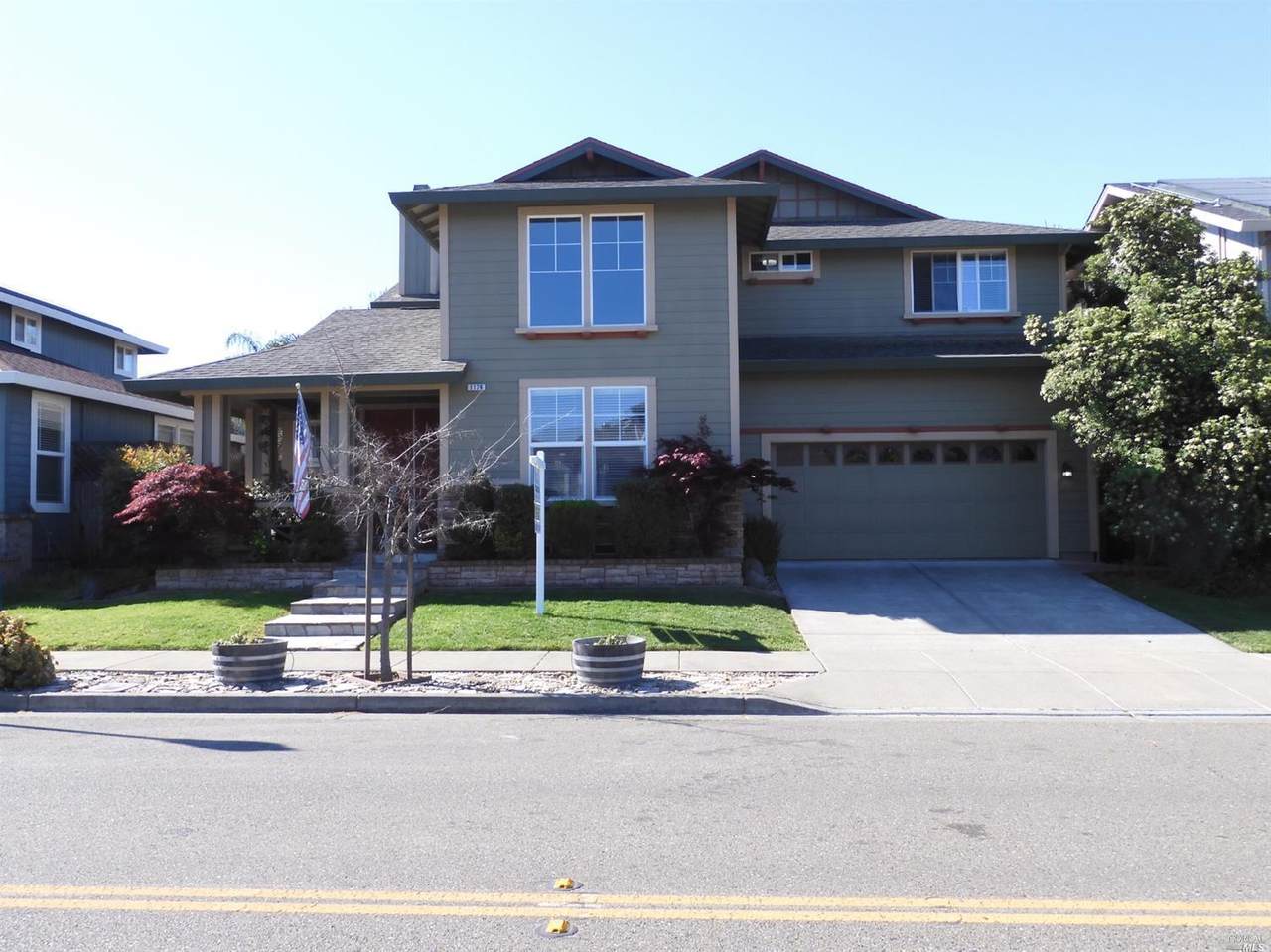 1179 Vintage Greens Drive - Photo 1
