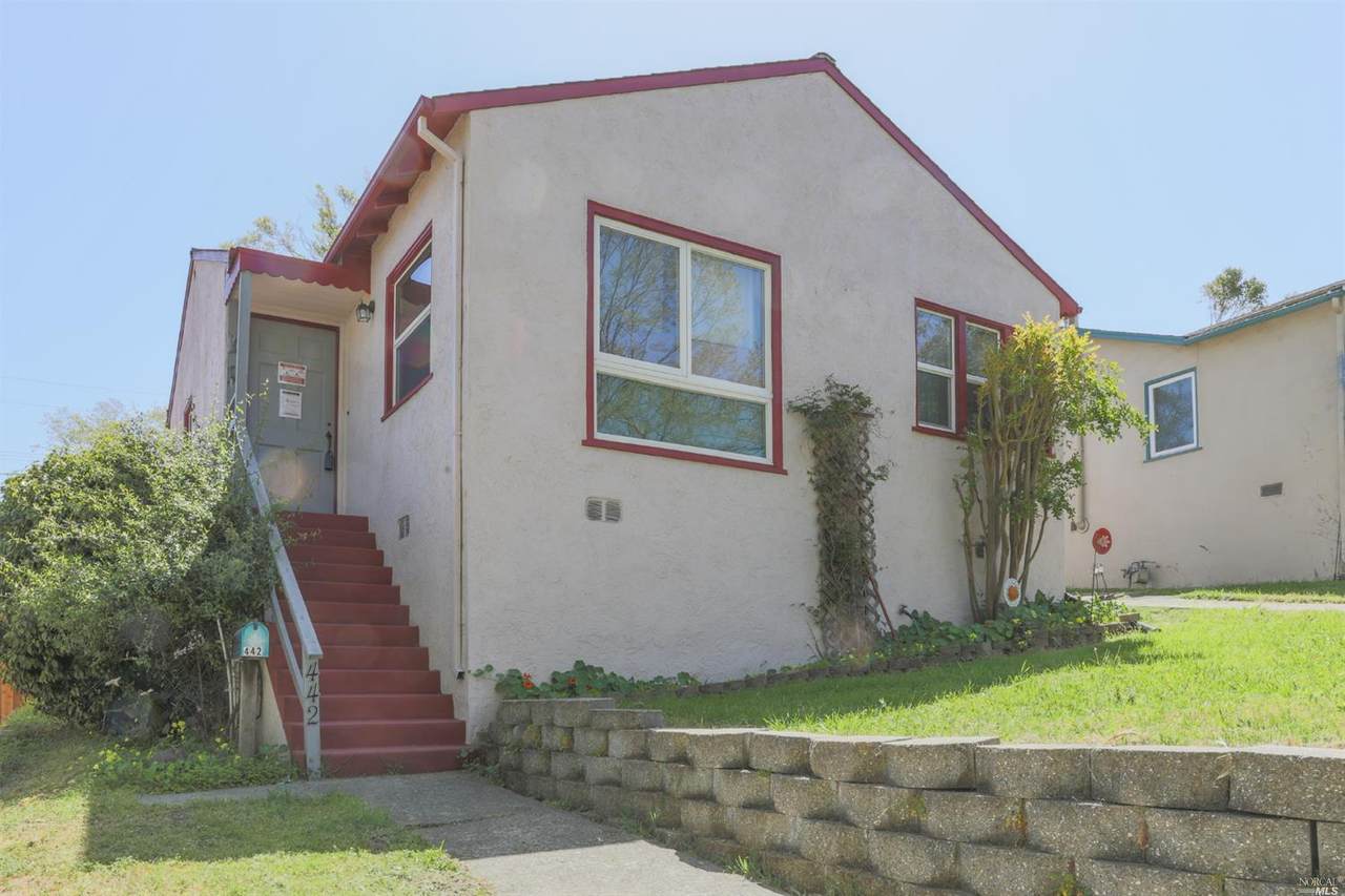 442 Cedar Street - Photo 1
